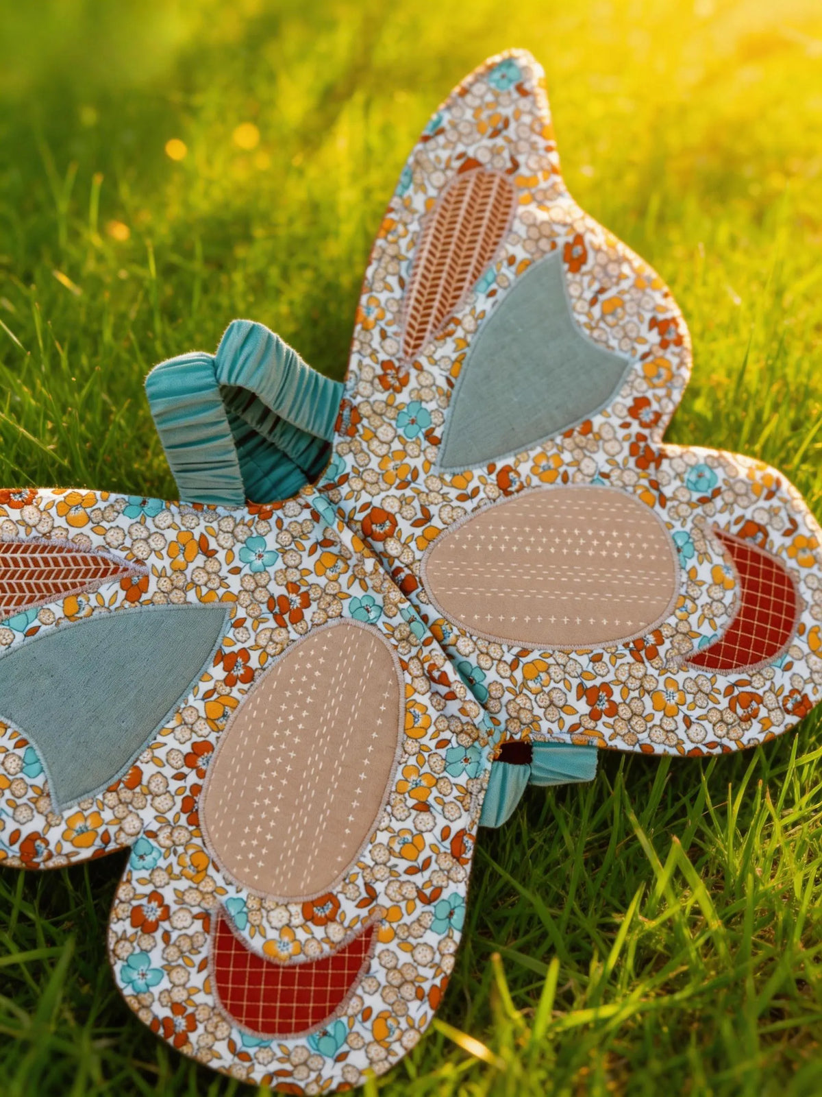 🔥Last Day 49% OFF - 🦋 Handcrafted Quilted Butterfly Fairy Wings for Kids✨