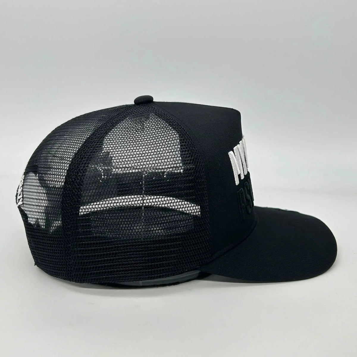 😂🧢MY WIFE IS psycHOTic TRUCKER CAP