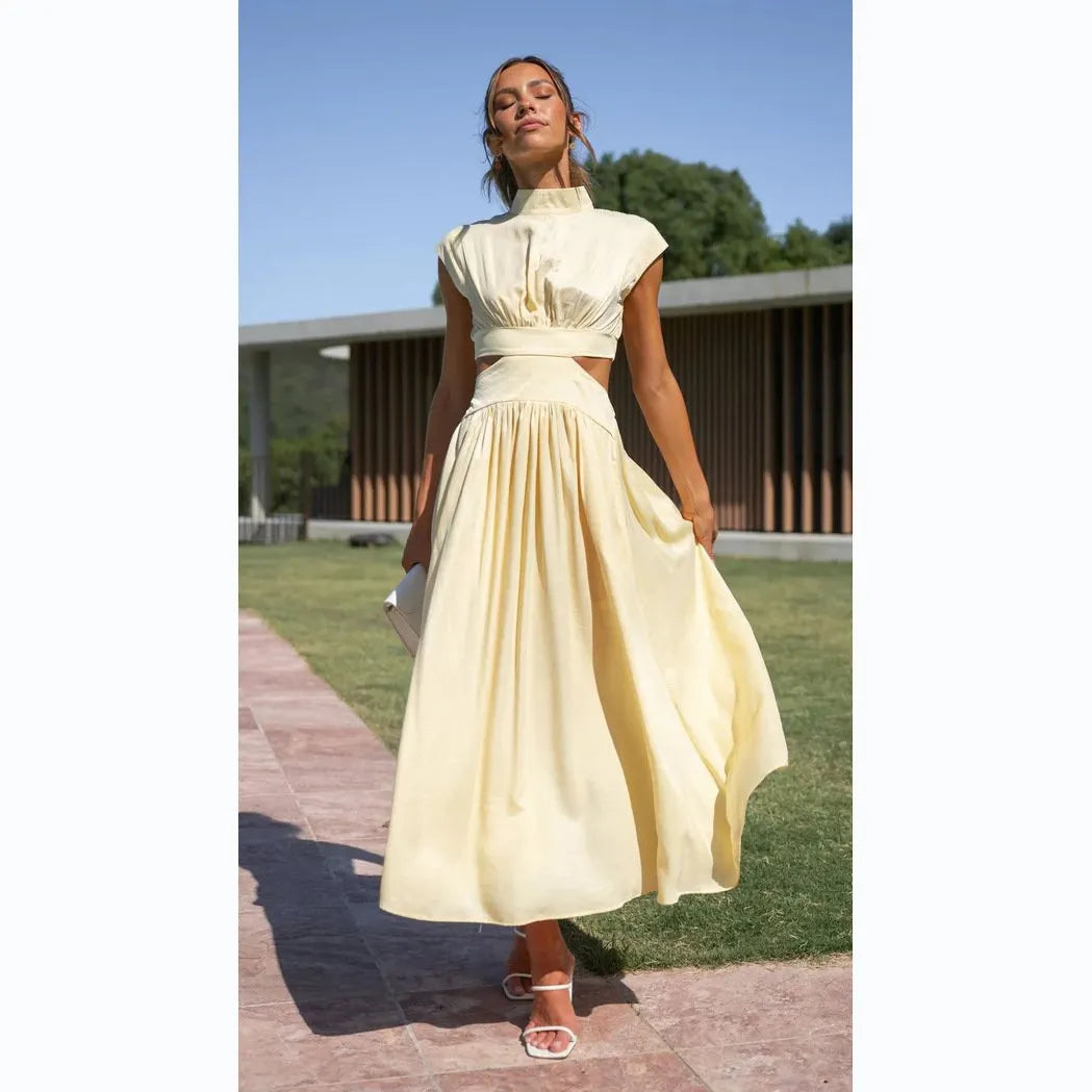 Cutout Waist Pocketed Vacation Midi/Mixi Dress