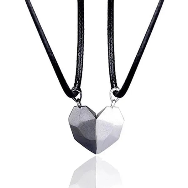 Couples Magnetic Heart Pendants (2Pcs)