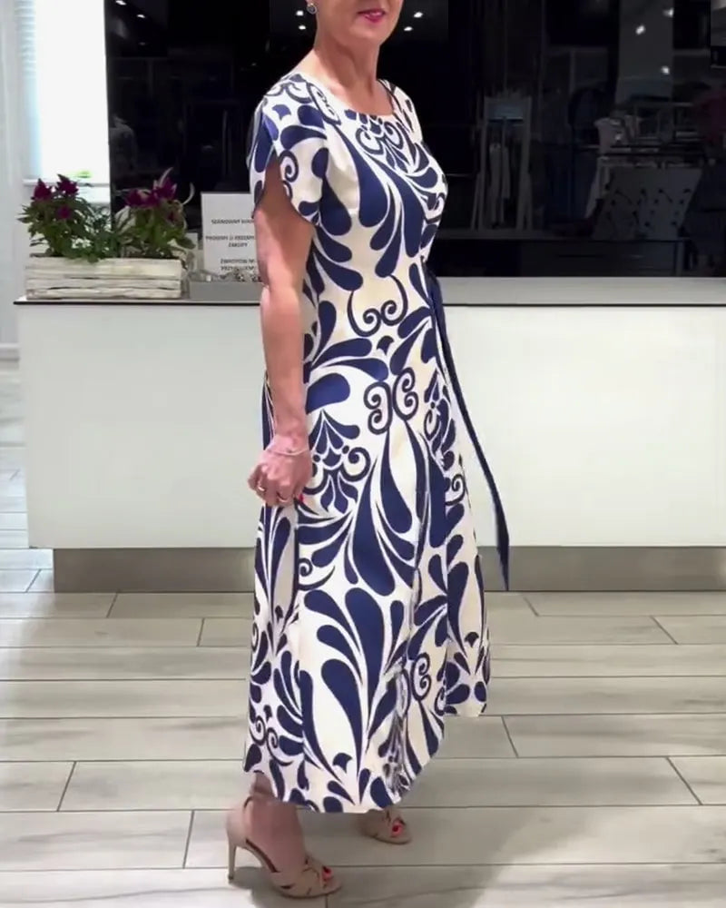 Elegant Short-Sleeved Dress with Contrast Print