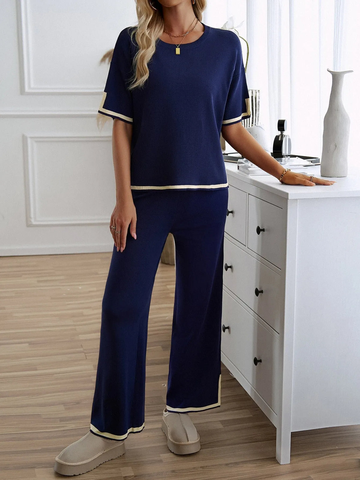 Chic Short Sleeve Knitted Pants Set