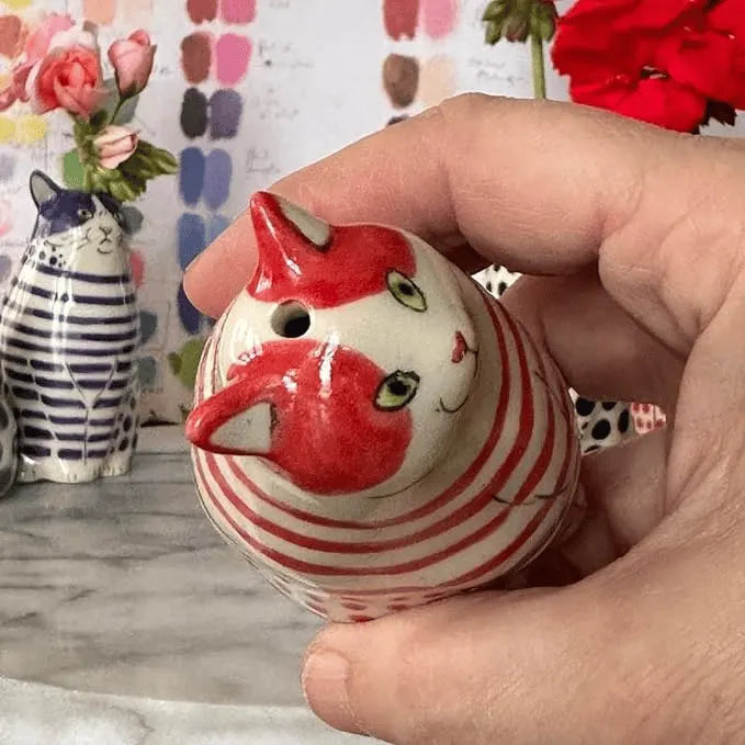 🎉Hand-Painted Cat Vase Collection(🥰Buy 1 Get 1 Free🥰)