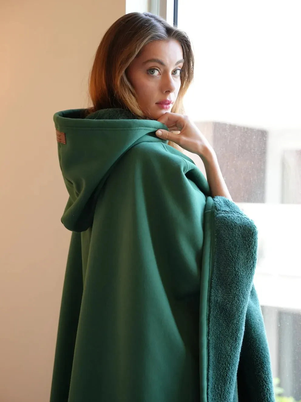 Oversized Hoodie Blanket Cloak (FREE SHIPPING)