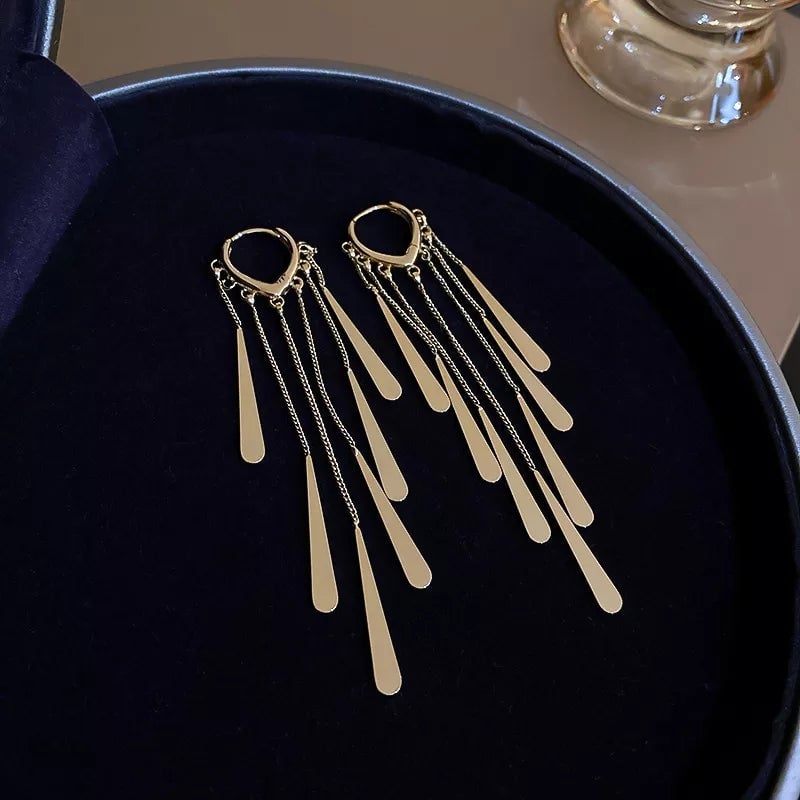 FASHION LONG TASSEL EARRINGS