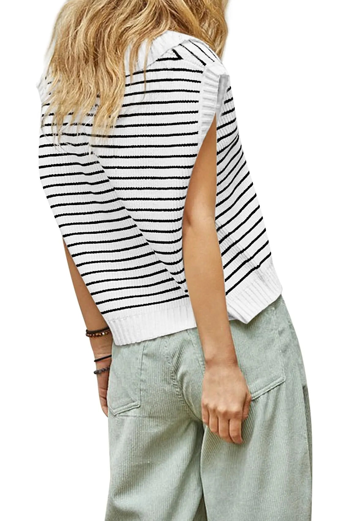 V-Neck Sleeveless knitted top