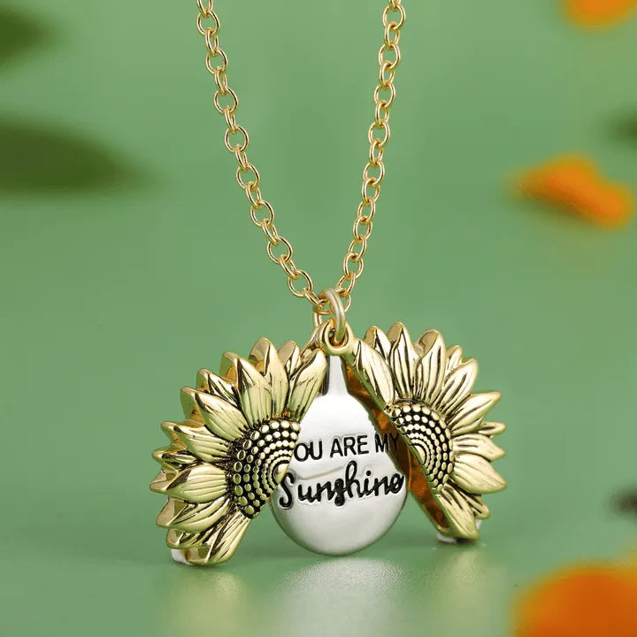 🔥Sunflower Necklace(Double-sided engraving)