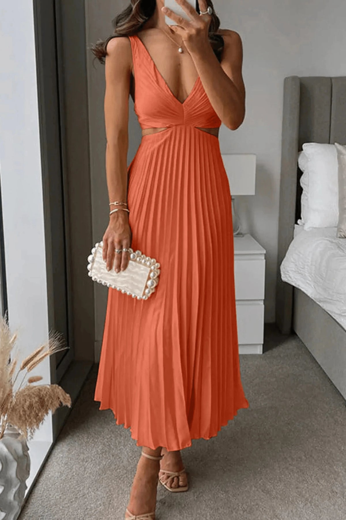 Estella Cutout Waist Loose Midi Dress