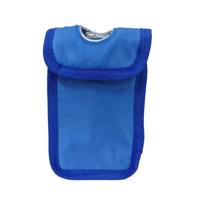 Nylon Food Pouch Insulator – Soft, insulated sleeve designed for standard 4 oz. food pouches; portable and perfectly sized.