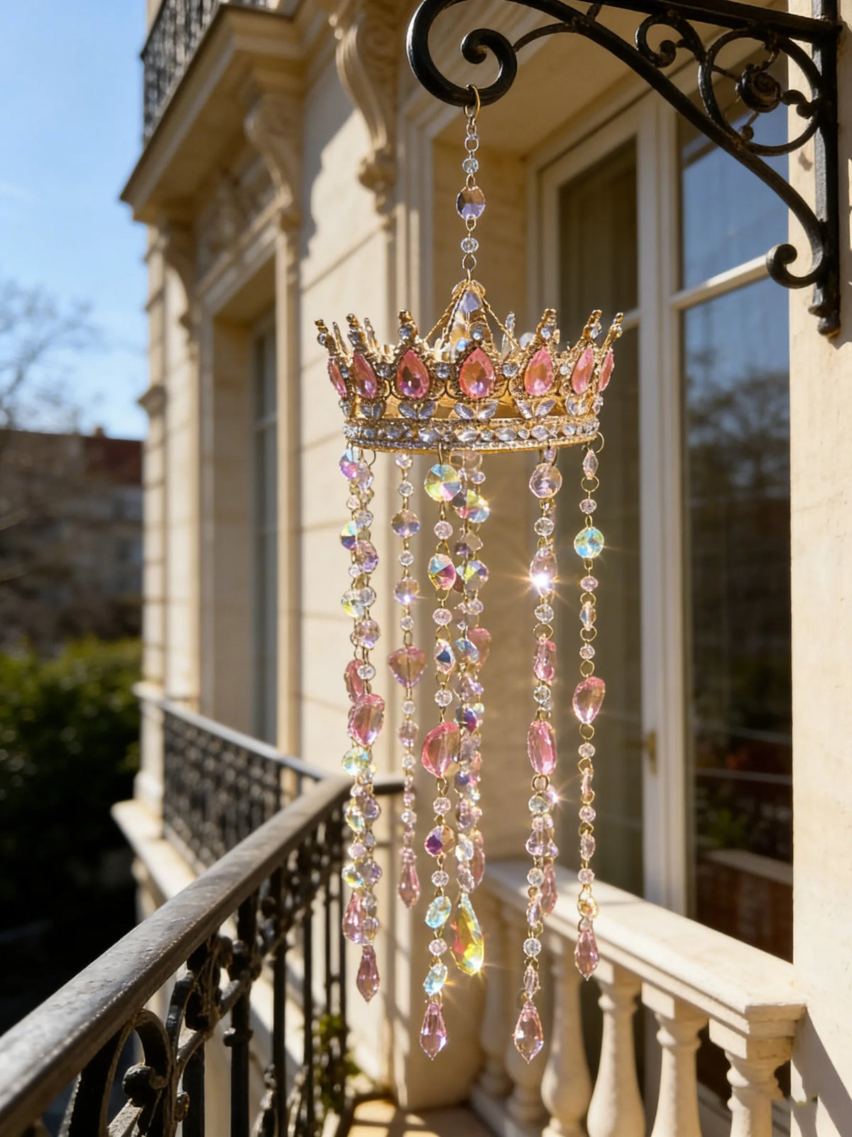 🔥Last Day 49% OFF - 🌈Handmade Crystal Crown Suncatcher – Rainbow Reflecting Window Decor