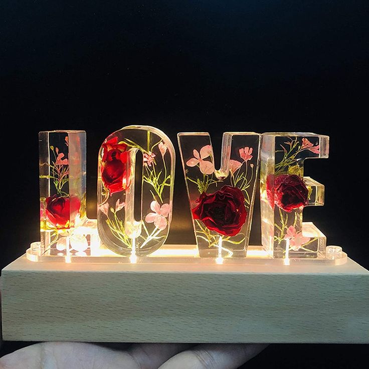 Handmade Floral Resin Night Light🕰