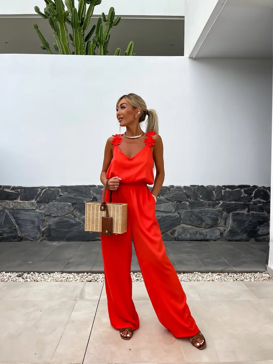 ✨Spring Style Alert🌸Women's Sleeveless Wide Leg Jumpsuit - Effortless Elegance!