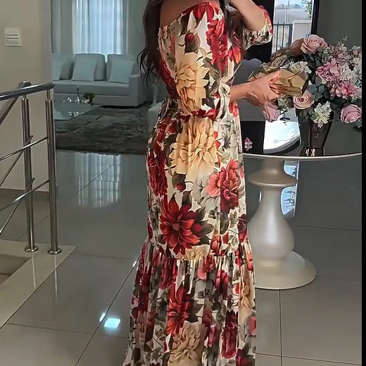 Women's V-Neck Floral Printed Pleated Dress 🌹
