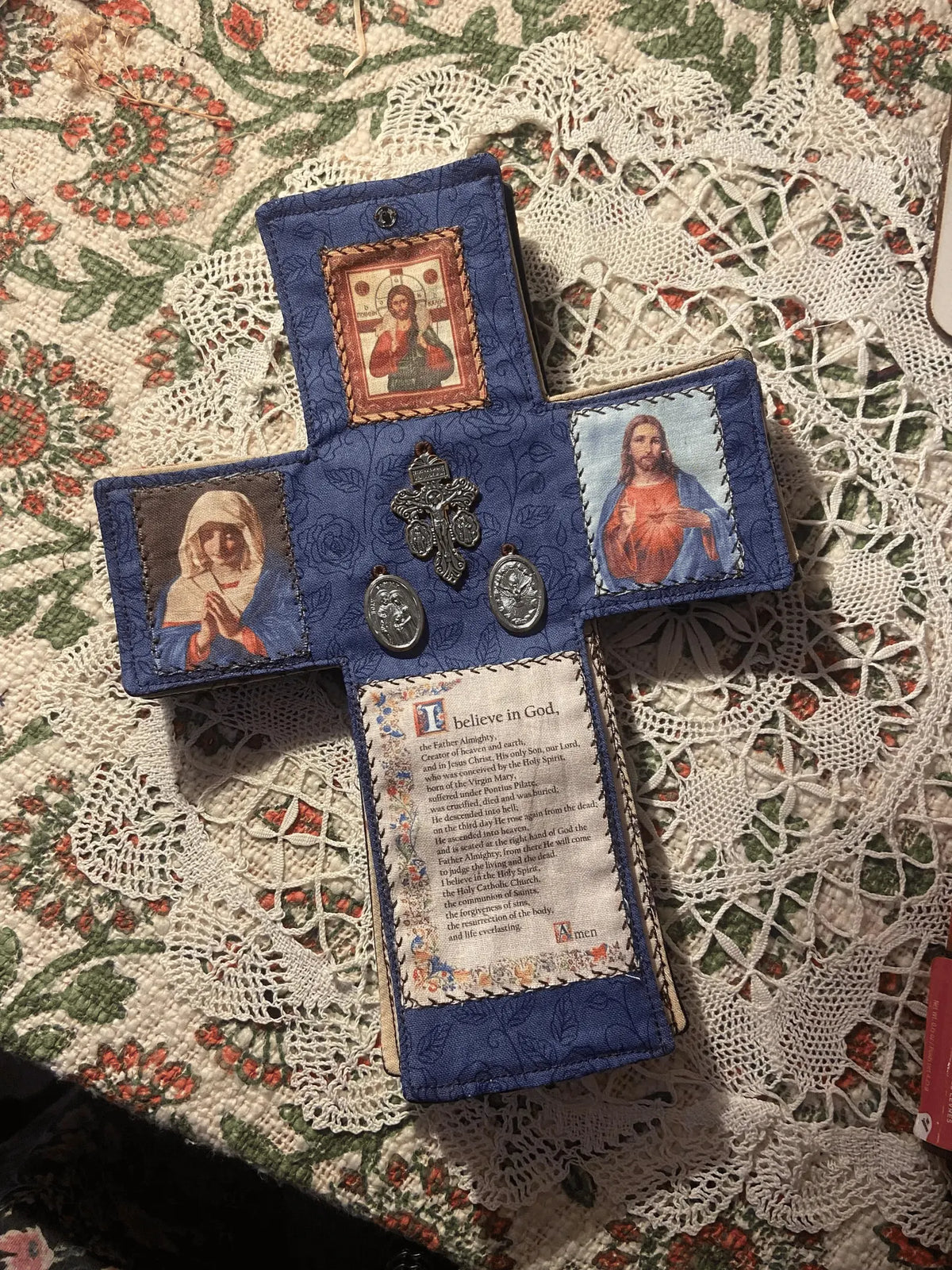 ✝️Handmade Catholic Pocket Altar - Travel Altar for Daily Devotion & Prayer|🎁Perfect Faith Gift