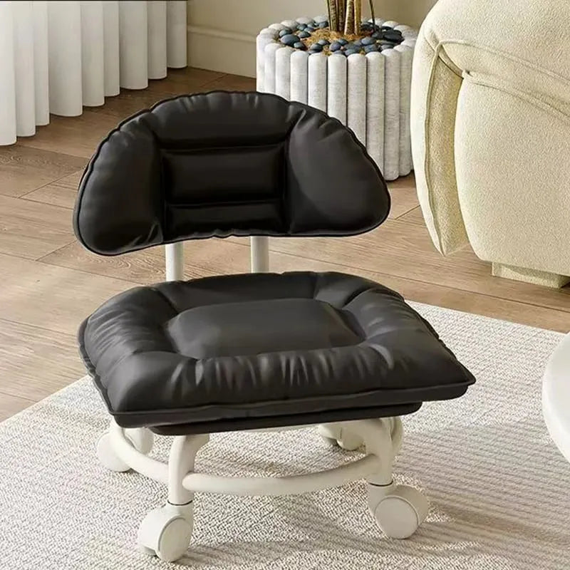 🔥HOT SALE🔥 49% OFF NOW! ⏰ Rolling Low Stool with Backrest – Padded seat & silent casters – Perfect for workshops, garages or studios – comfortable and mobile 🛠️✨