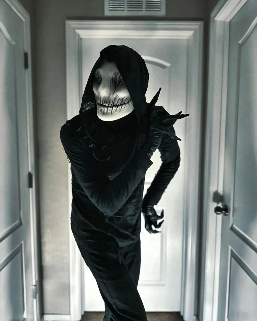 Slender Smile mask for cosplay halloween party or carnival