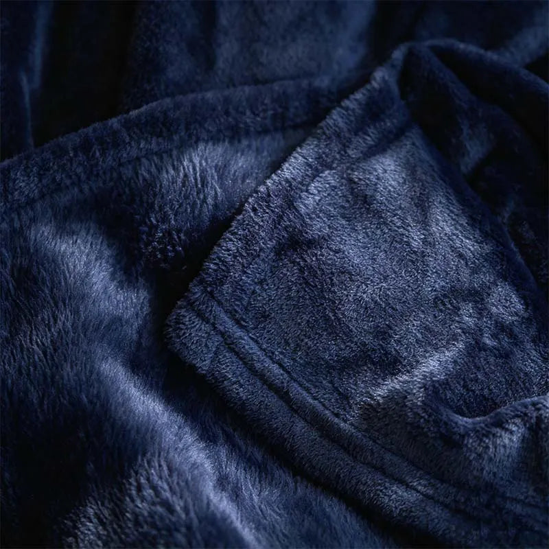 ❄️💞 Cooling Ice-Silk Blanket for Adults – Ultra-Soft, Openable Blanket for Maximum Comfort & Deep Sleep