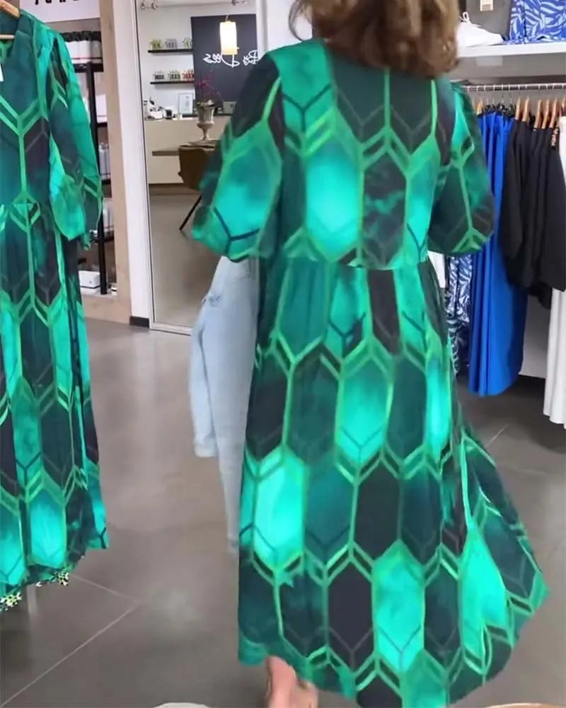 Three-quarter sleeves V-neck printed dress