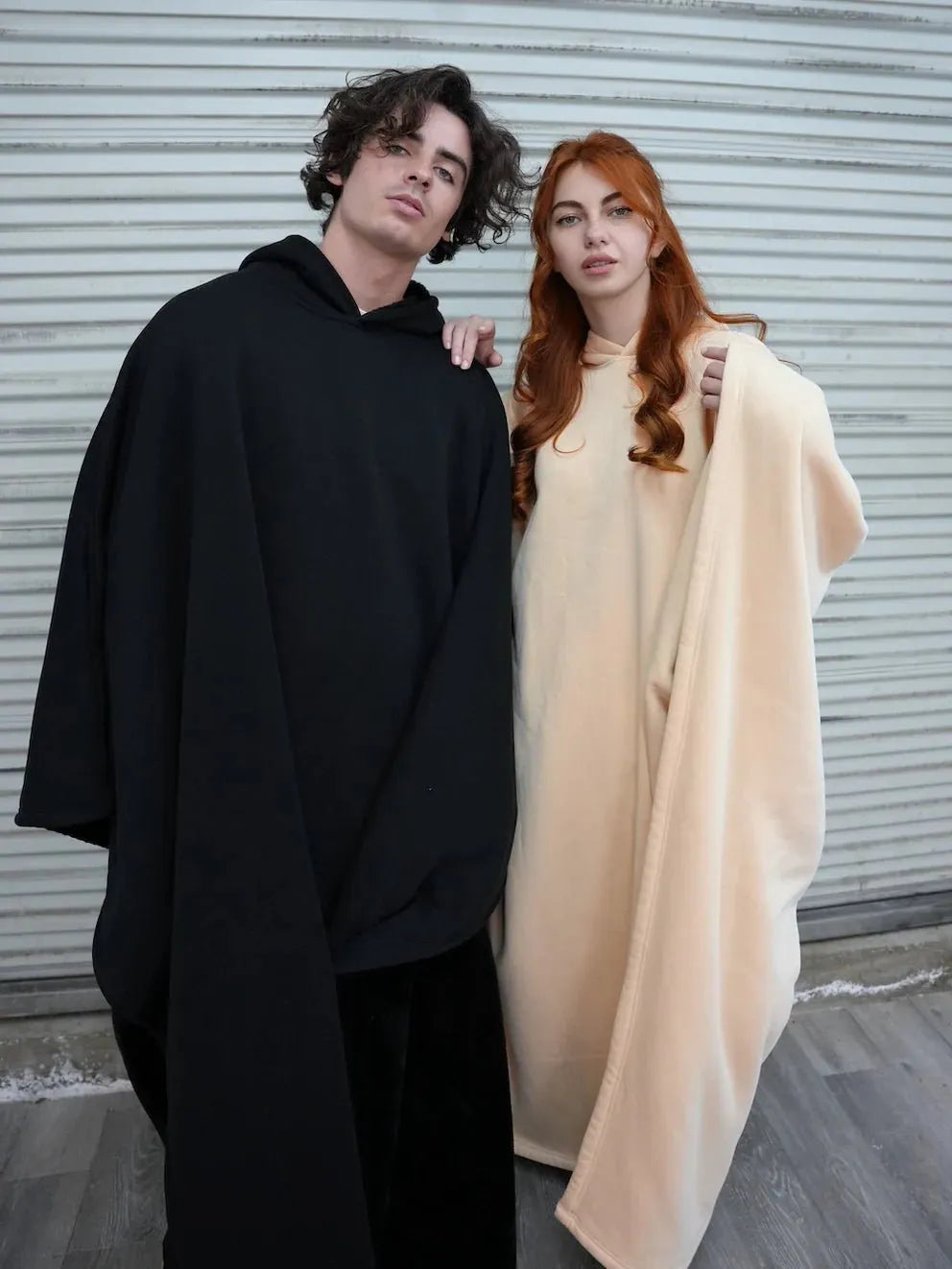 Oversized Hoodie Blanket Cloak (FREE SHIPPING)
