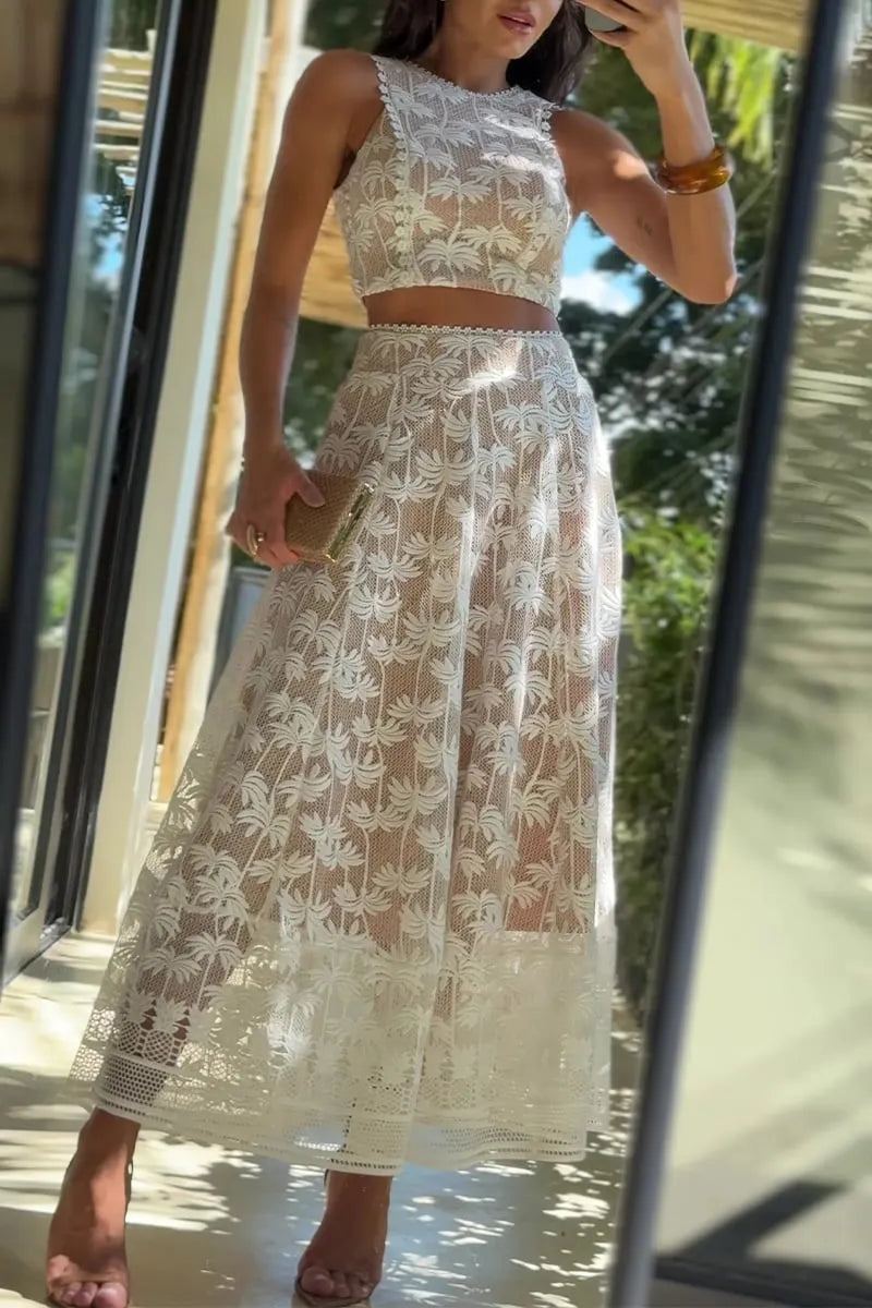 Women's Round Neck Sleeveless Top + Half Skirt Hollow Navel-exposing Suit