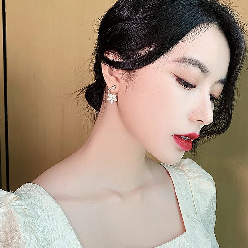 Korean Style Light Luxury Flower Stud Earrings