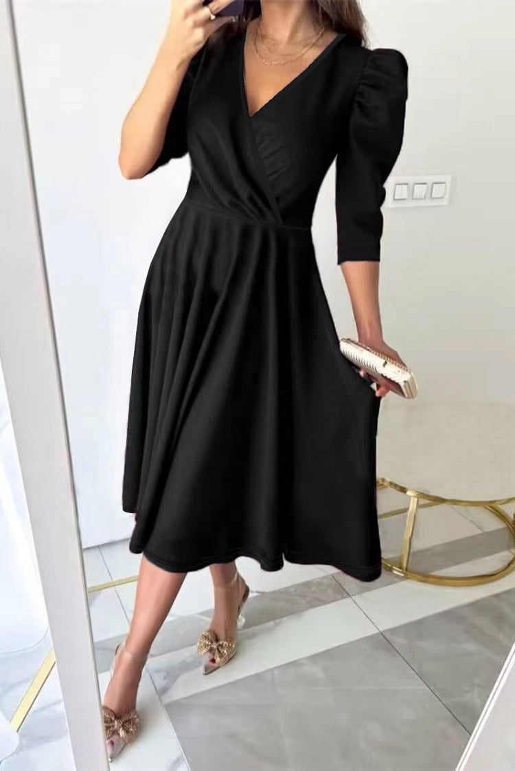🌸Spring Specials💐 Women's V-Neck Pleated Waist-slimming Midi Dress