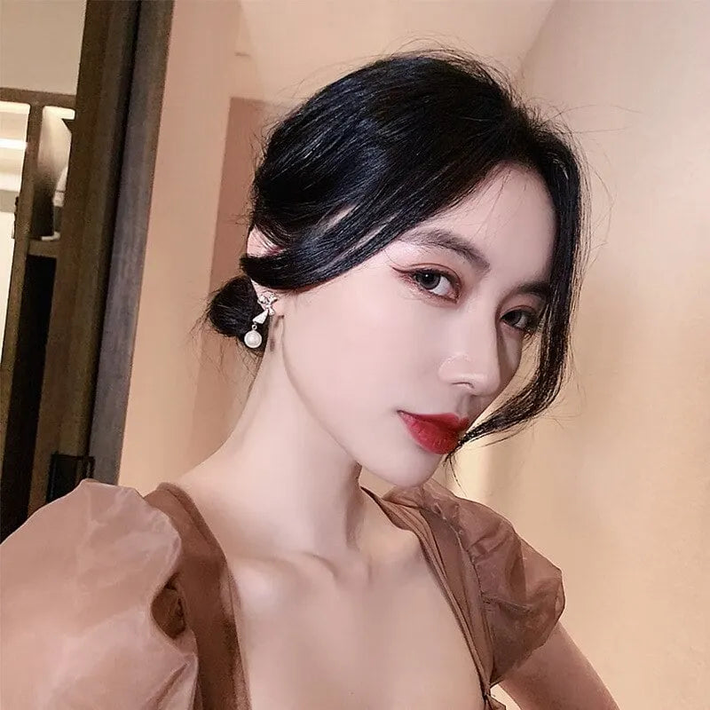 Luxurious Bowknot Pearl Dangle Earrings