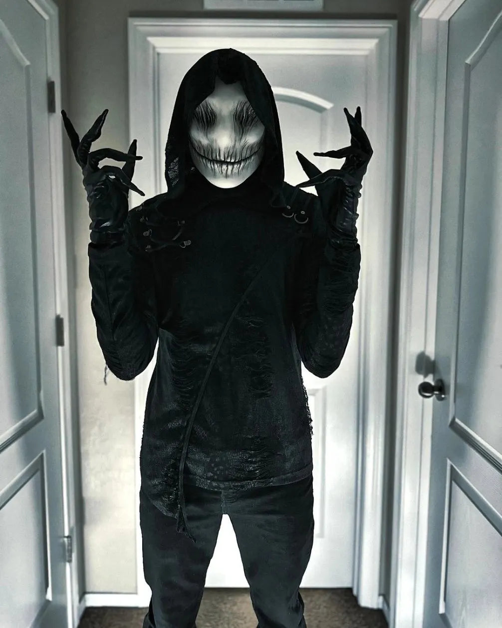 Slender Smile mask for cosplay halloween party or carnival