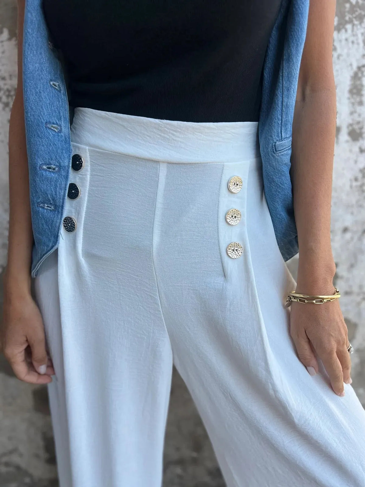 Women's Button-Decorated Loose-Fit Wide-Leg Pants