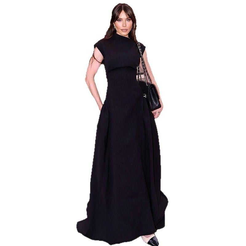 Sleeveless irregular neckline dress