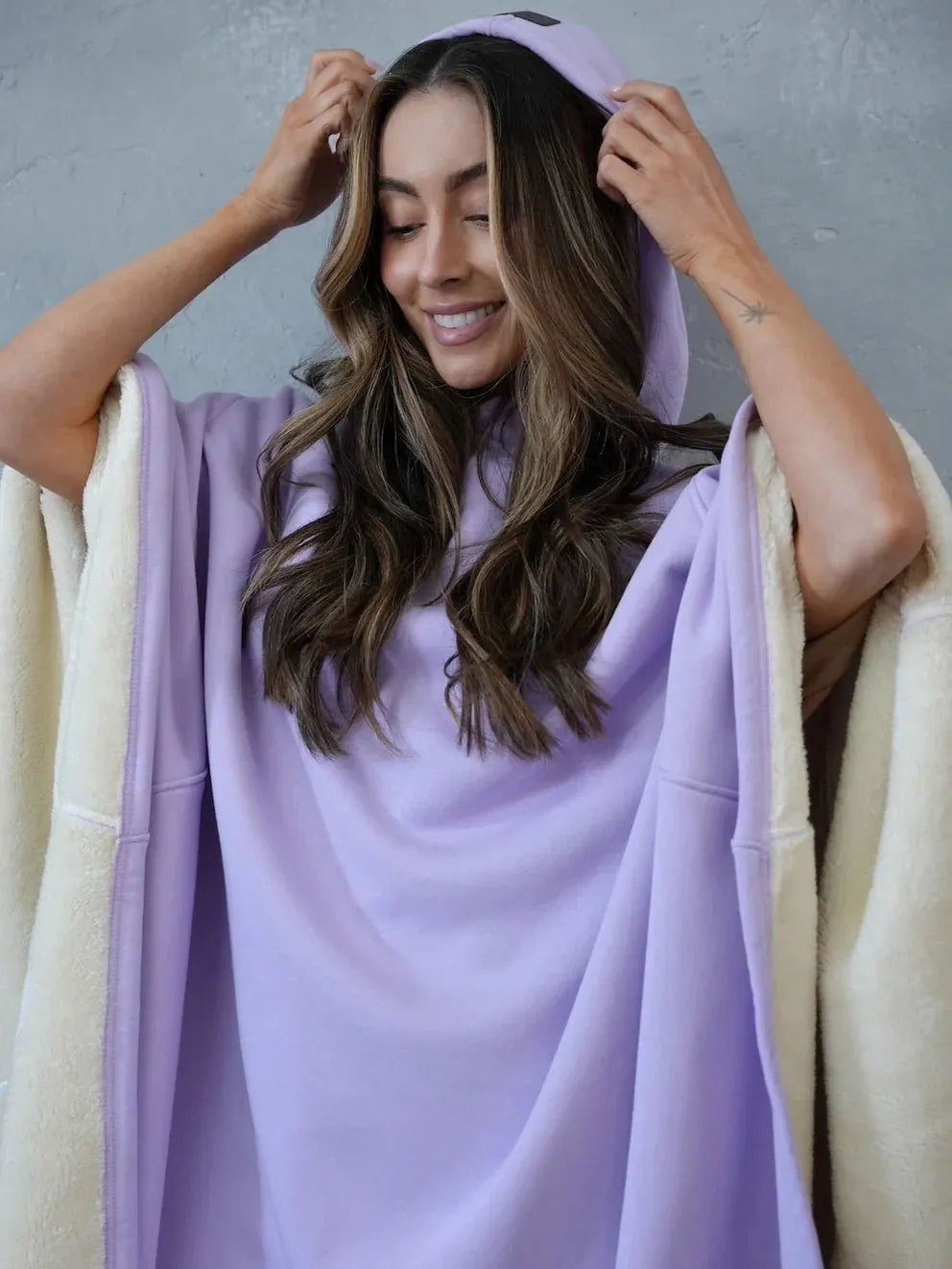 Oversized Hoodie Blanket Cloak (FREE SHIPPING)