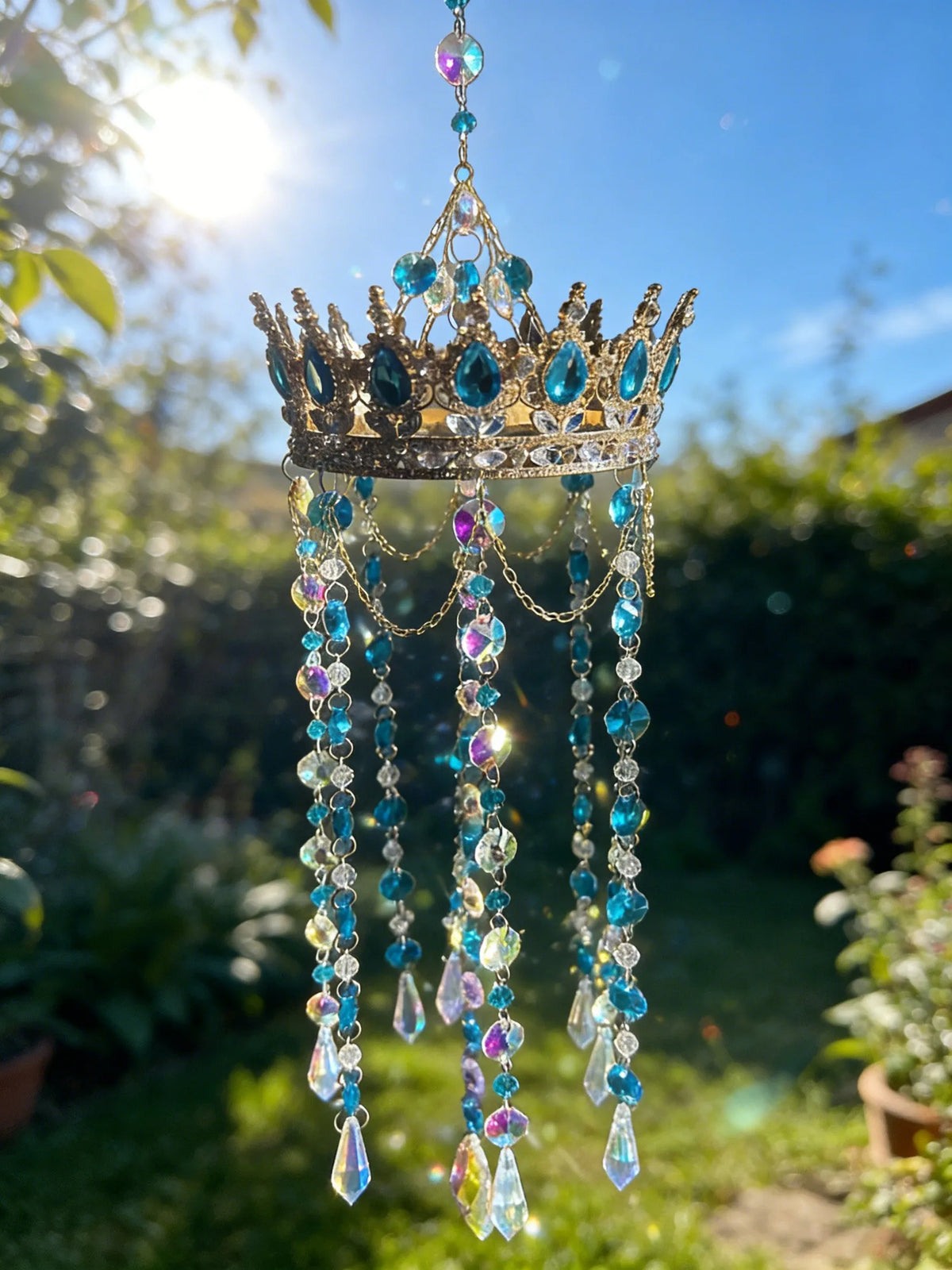 🔥Last Day 49% OFF - 🌈Handmade Crystal Crown Suncatcher – Rainbow Reflecting Window Decor