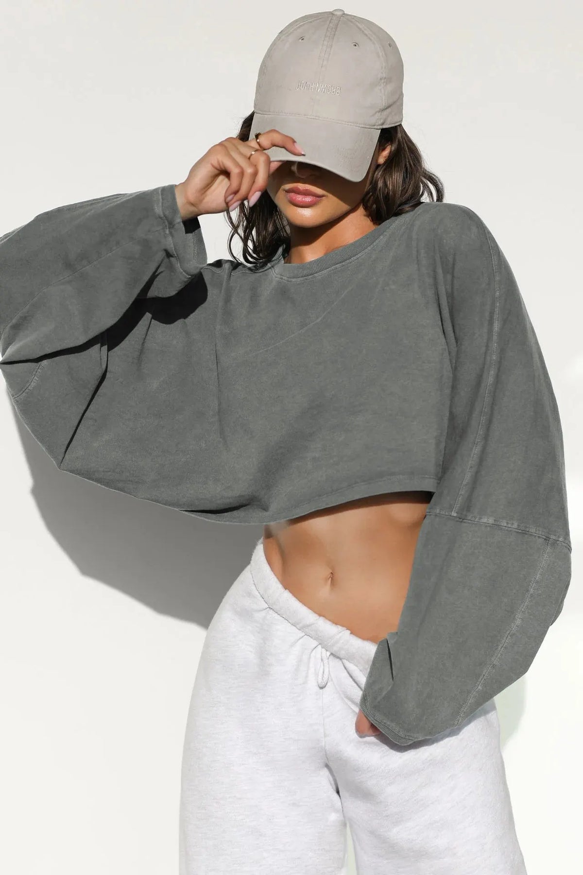 Women Long Sleeve Cropped Sweatshirt Oversized Crew Neck Workout Tops