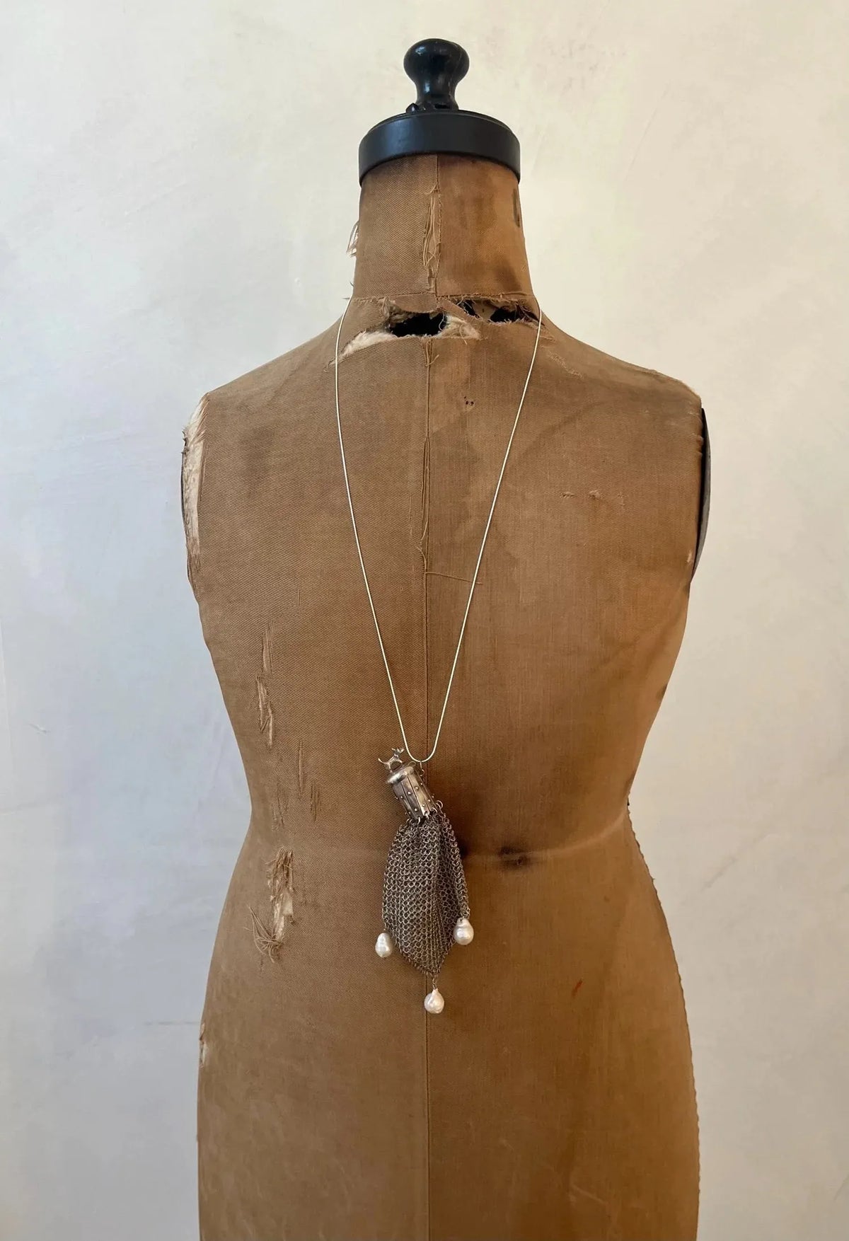🐕Rare Antique Dog Motif Baroque Pearl Chainmail Purse Necklace📿