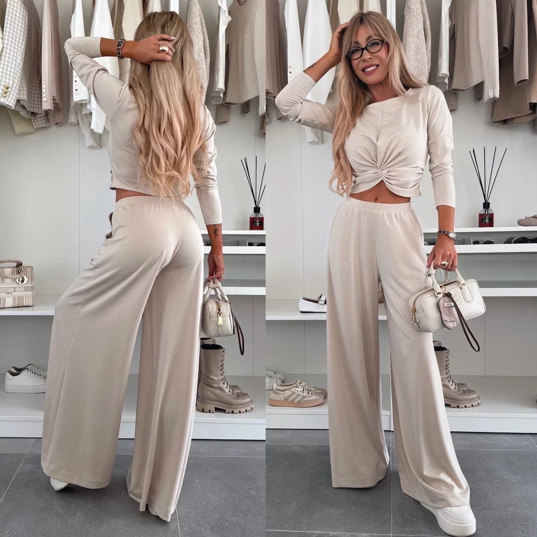 Effortless Chic🌟Solid Color Crop Top Set - Round Neck & Elastic Waist for Everyday Style