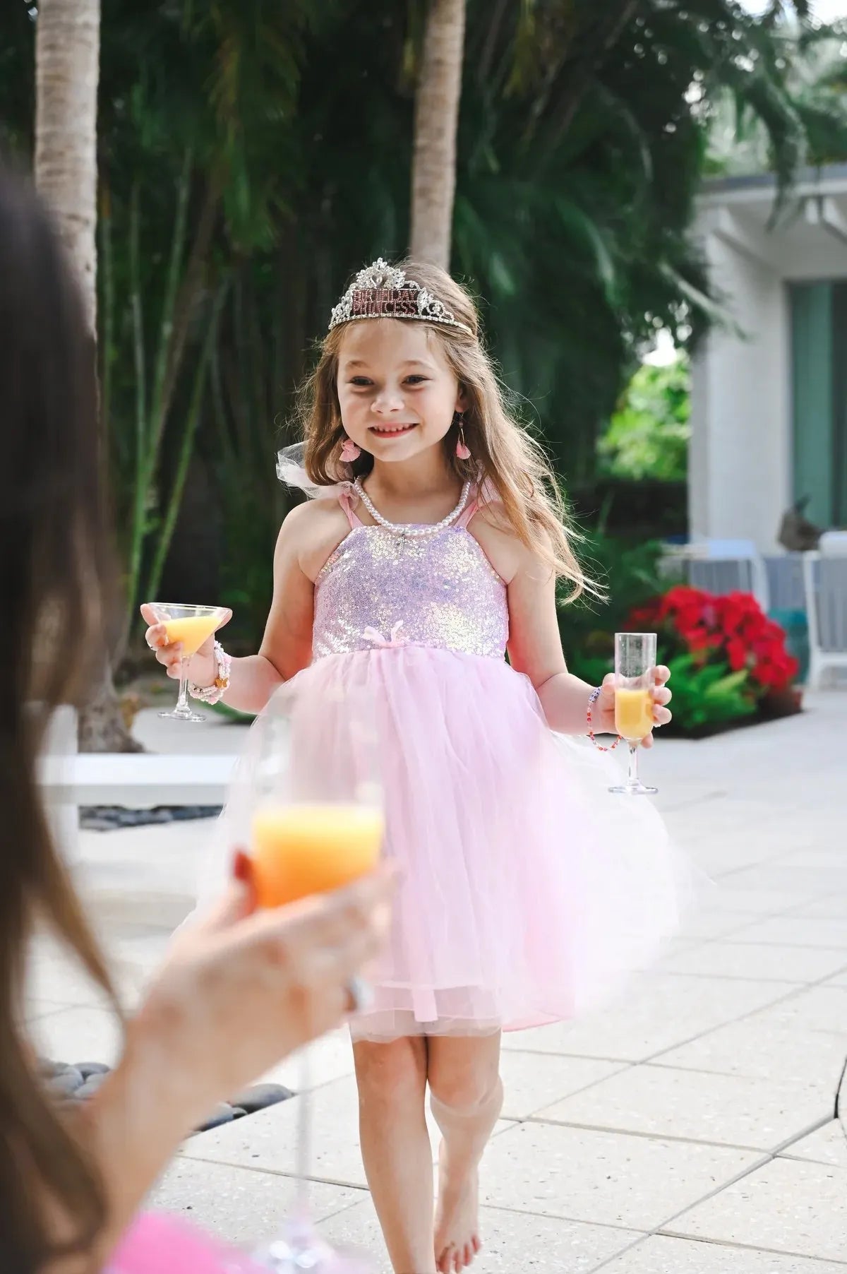 🏖️🥤 Tini Cheers 3-Pack Stemmed Kids Cups, Shatterproof BPA-Free Transparent Tritan Drinking Cups, Top-Rack Dishwasher Safe for Toddlers Ages 2+ 🍸️🍷