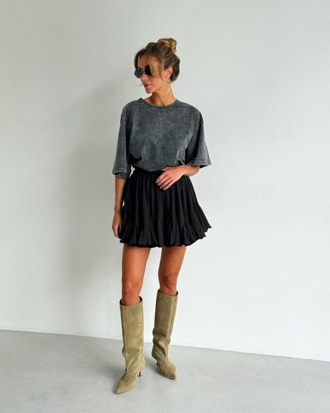 Elegant Ruffled Mini Skirt - Summer Casual Fashion Essential