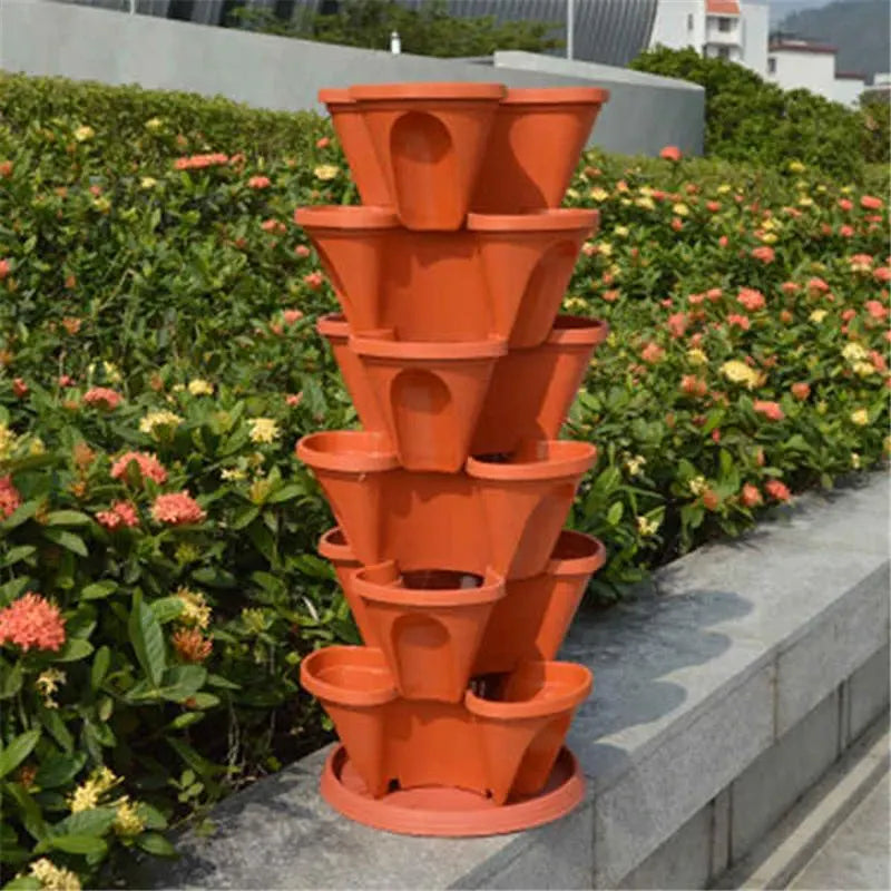 Stackable planters