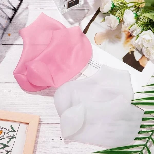 🎉🔥Hot Sale 49% OFF🔥 Women's Silicone Foot Socks – Moisturizing Gel, Cracked Heel Repair, Reusable 🦶