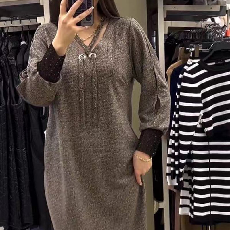 Women's long-sleeved dress, V-neck, tether.