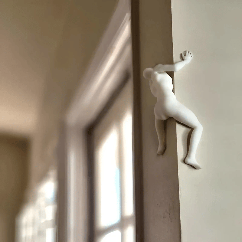 💕Unique Climber Sculpture Wall Decor