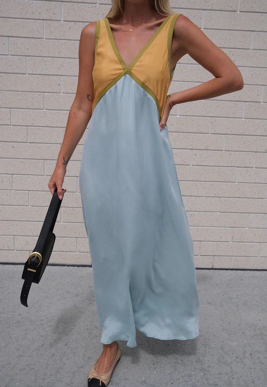 Sleeveless Colorblock Swing Dress