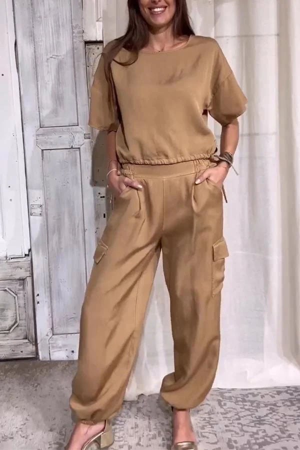 Round Neck Short-sleeved Top and Trousers Suit👕👖Buy 2 Sets Free Shipping