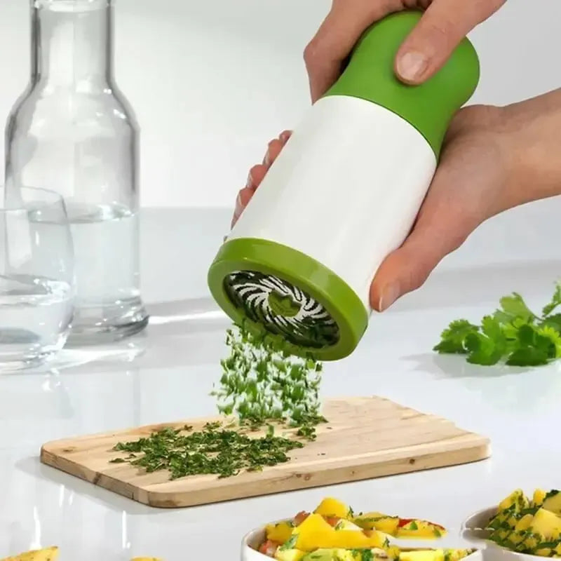 🎉White & Green Compact Cordless Herb Chopper, Efficient Cilantro & Herb Mincer, Easy to Operate & Clean