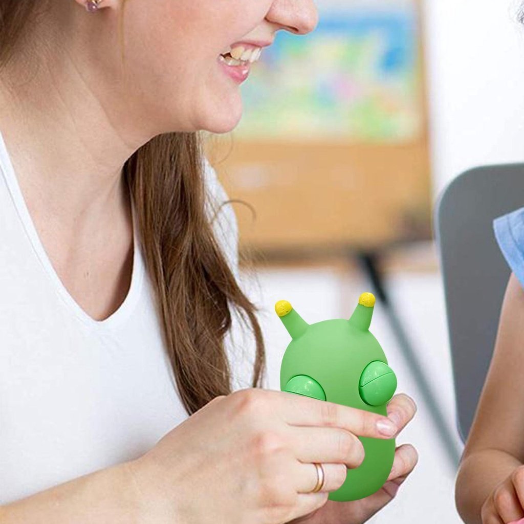 (Early Christmas Sale- 48% OFF) Funny Grass Worm Pinch Toy