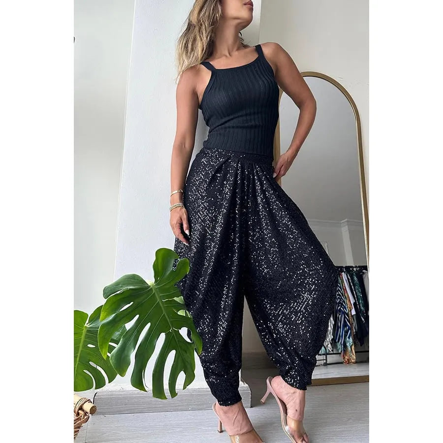 Loose sequined bloomers