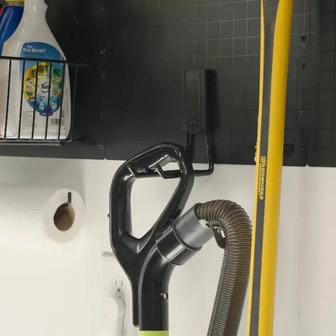 Heavy-Duty Magnetic Hook|For Garage, Workshop, Van & Shed Organization