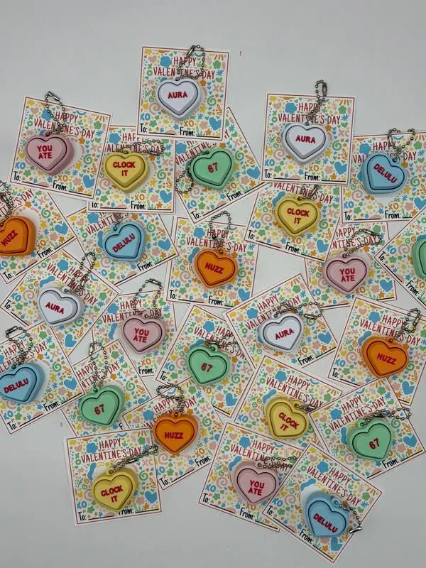 🔥HOT SALE🔥🧠Brain Rot Sayings Set – Valentine's Day Fidget Clicker Keychain Classroom Pack (Set of 20)
