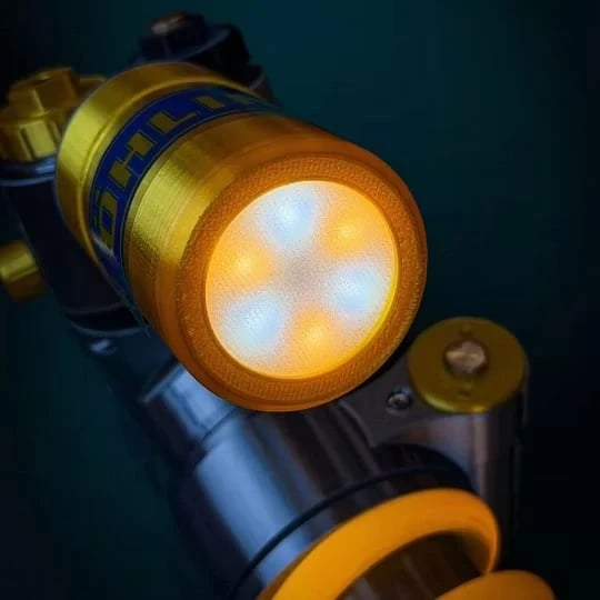 🎉🔥Inspired Suspension Shock Absorber Lamp - Adjustable LED Light for Gamers & Car Enthusiasts